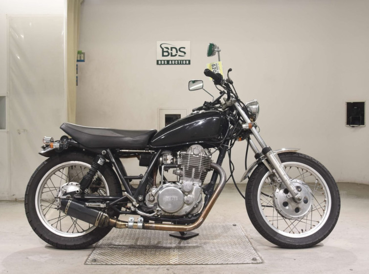 Мотоцикл Yamaha SR400 з пробігом 27623 km