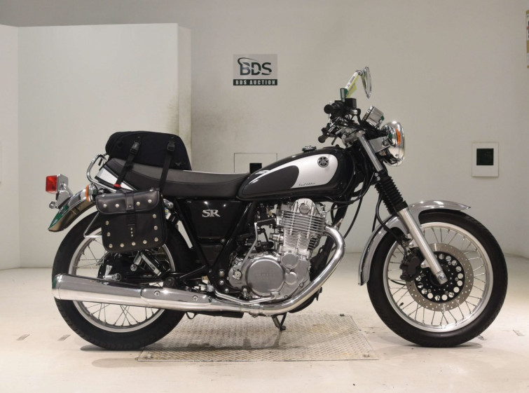 Мотоцикл Yamaha SR400 з пробігом 3052 km