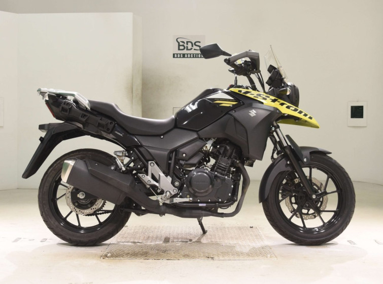 Мотоцикл Suzuki V-STROM DL250 з пробігом 7280 km