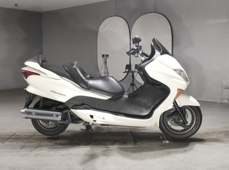 Мотоцикл Honda FORZA Z з пробігом 48127 km