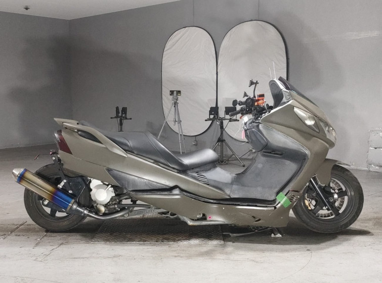 Мотоцикл Suzuki SKYWAVE 250S с пробегом 37699 km