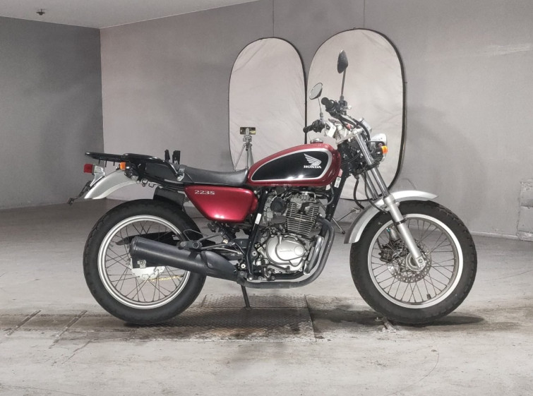 Мотоцикл Honda CB223S с пробегом 46085 km