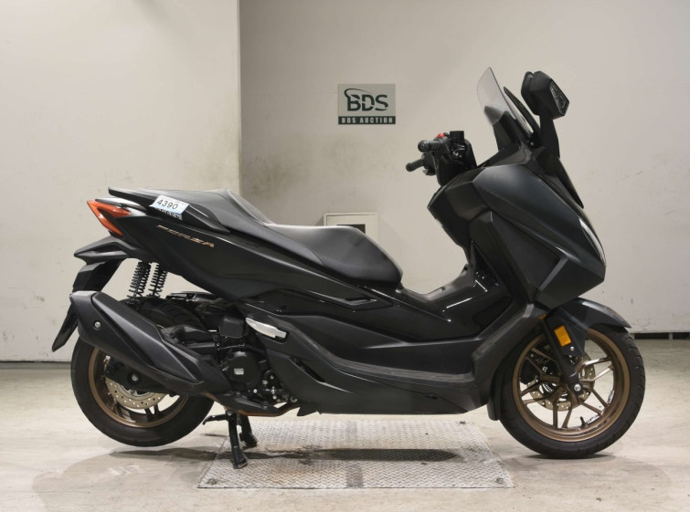 Мотоцикл Honda FORZA-6 с пробегом 11331 km