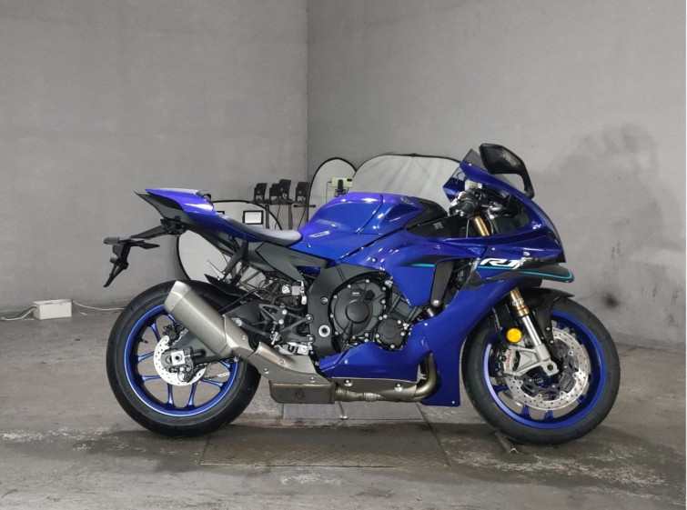Мотоцикл Yamaha YZF-R1 с пробегом 1 km