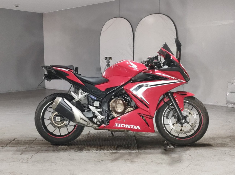 Мотоцикл Honda CBR400R з пробігом 62477 km