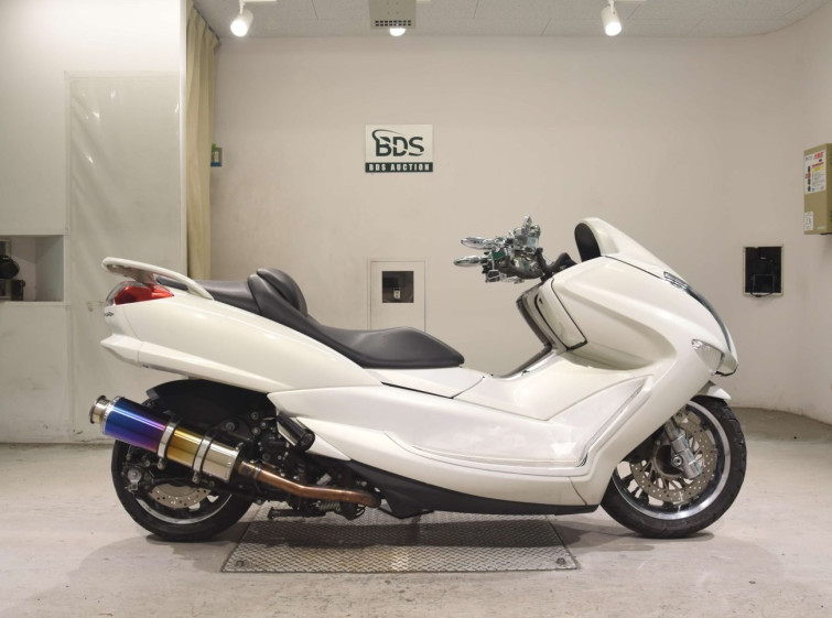 Мотоцикл Yamaha MAJESTY 250 с пробегом 19205 km