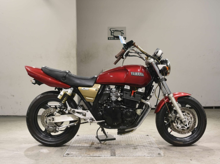 Мотоцикл Yamaha XJR400 с пробегом 13528 km