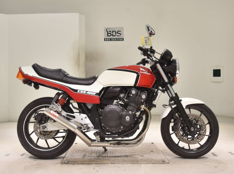 Мотоцикл Honda CB400SFA з пробігом 7701 km