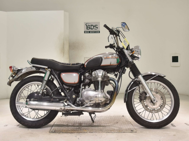 Мотоцикл Kawasaki W650 с пробегом 38513 km