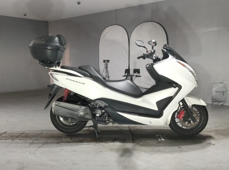 Мотоцикл Honda FORZASI з пробігом 25050 km