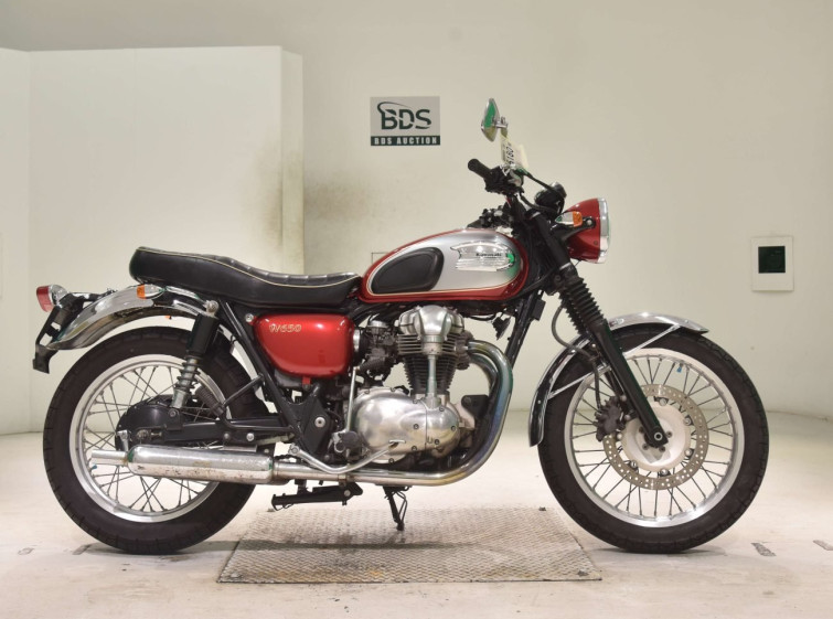 Мотоцикл Kawasaki W650 з пробігом 56796 km