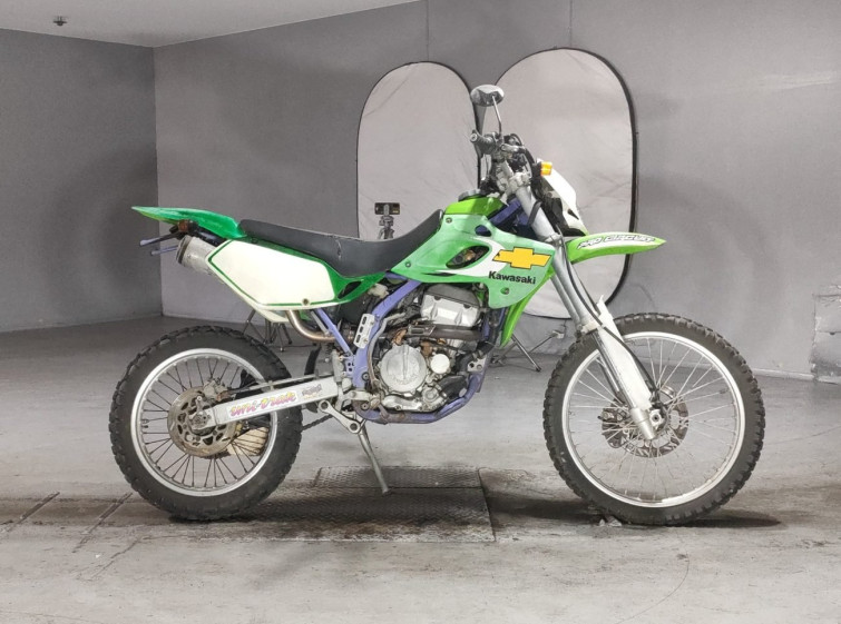 Мотоцикл Kawasaki KLX250 с пробегом 272 km