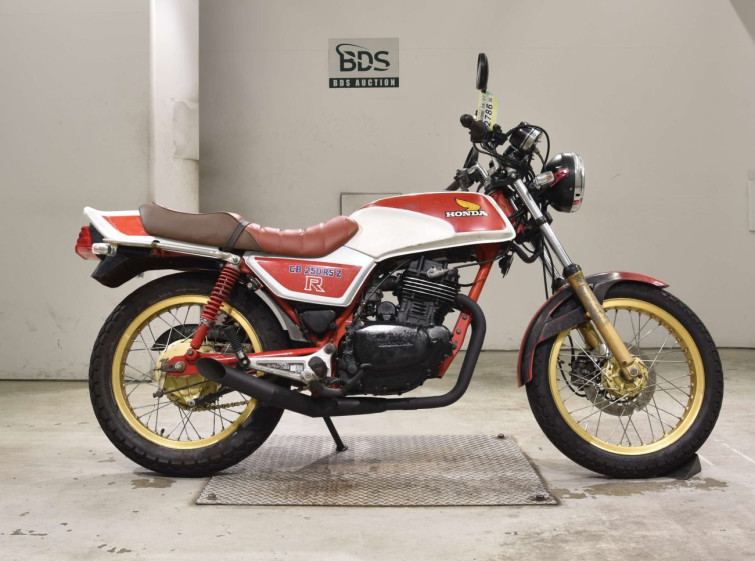 Мотоцикл Honda CB250RS