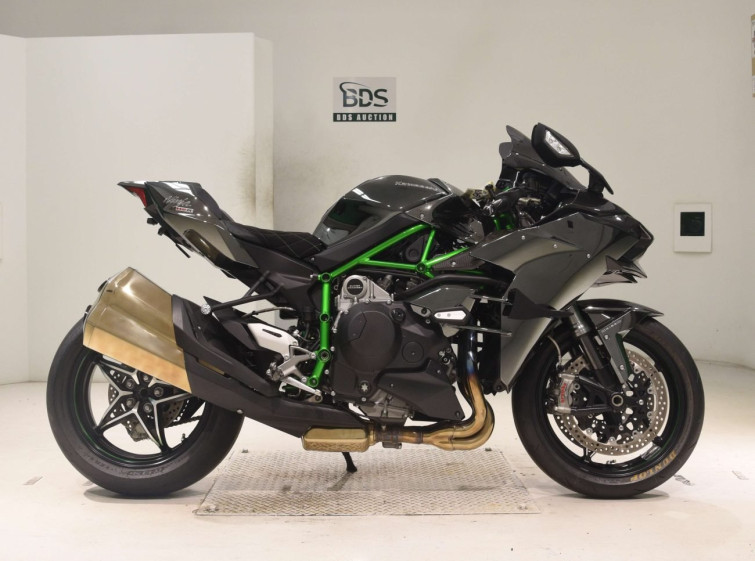 Мотоцикл Kawasaki NINJA H2 с пробегом 4036 km