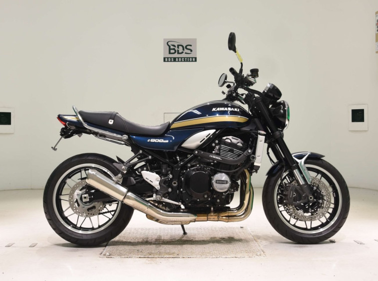 Мотоцикл Kawasaki Z900RS с пробегом 5634 km
