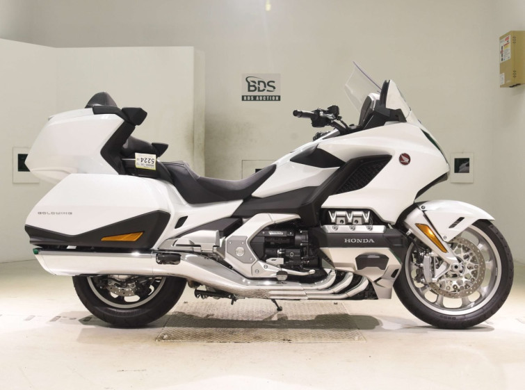 Мотоцикл Honda GL1800 TOUR D с пробегом 147 km