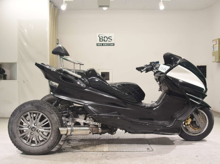 Мотоцикл Yamaha MAJESTY 250 TRIKE с пробегом 40867 km