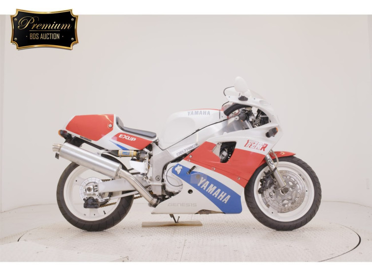 Мотоцикл Yamaha FZR750 с пробегом 14604 km