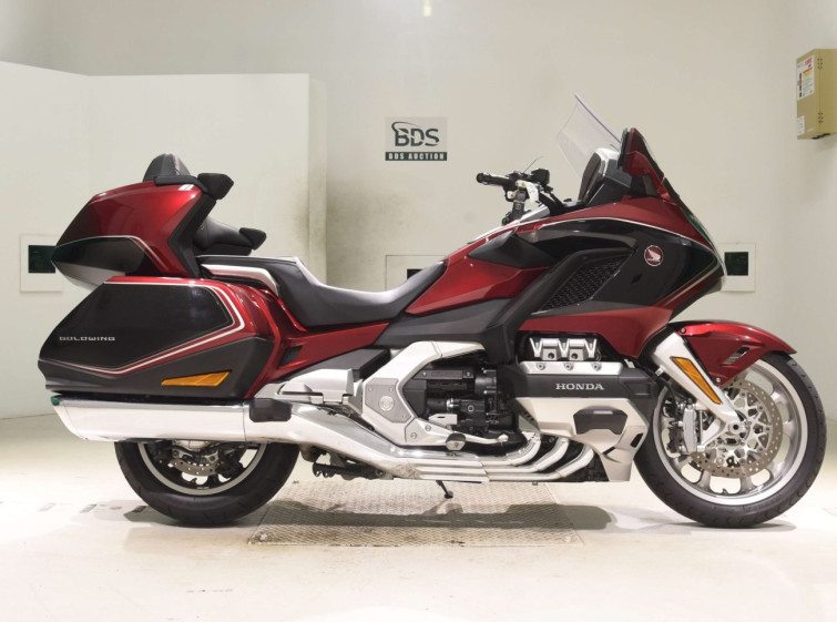 Мотоцикл Honda GL1800 TOUR D с пробегом 24969 km