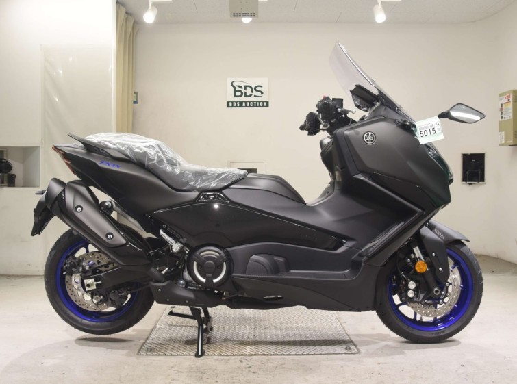 Мотоцикл Yamaha T-MAX560 с пробегом 1 km