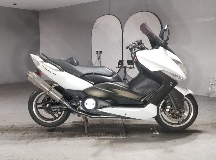 Мотоцикл Yamaha T-MAX500 с пробегом 56261 km