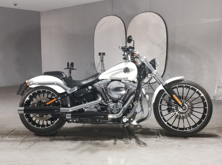 Мотоцикл HD BREAKOUT FXSB1690 з пробігом 9233 km