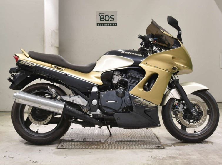 Мотоцикл Kawasaki GPZ1100 з пробігом 50265 km