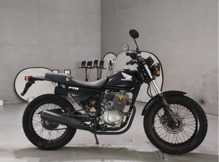 Мотоцикл Honda FTR223 з пробігом 10789 km