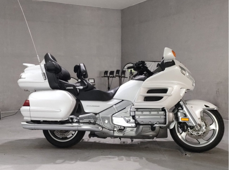Мотоцикл Honda GL1800 с пробегом 36714 km