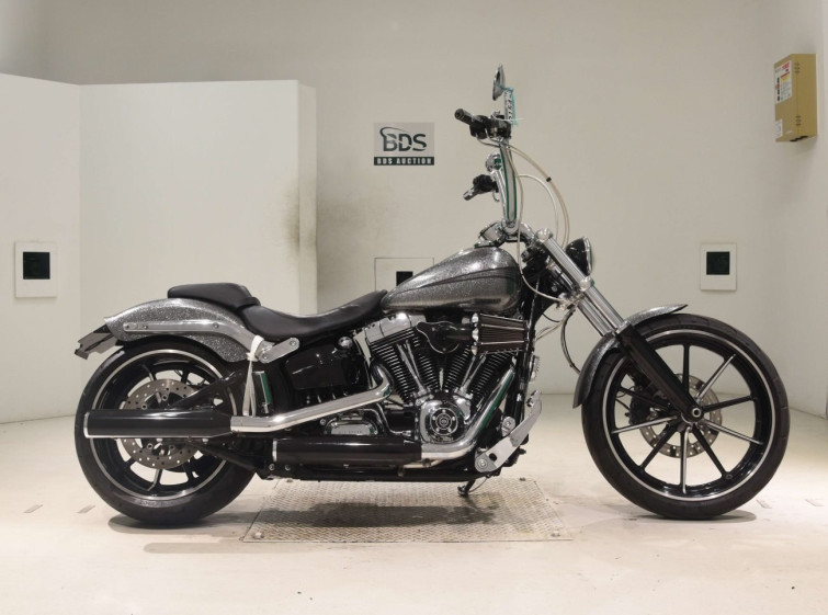 Мотоцикл HD BREAKOUT FXSB1580 с пробегом 30140 km