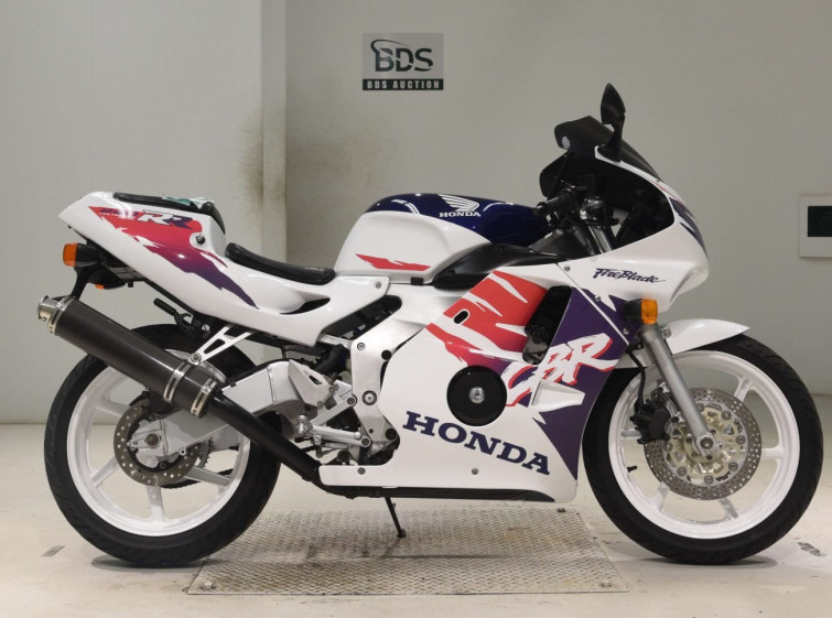 Мотоцикл Honda CBR250RR з пробігом 19644 km