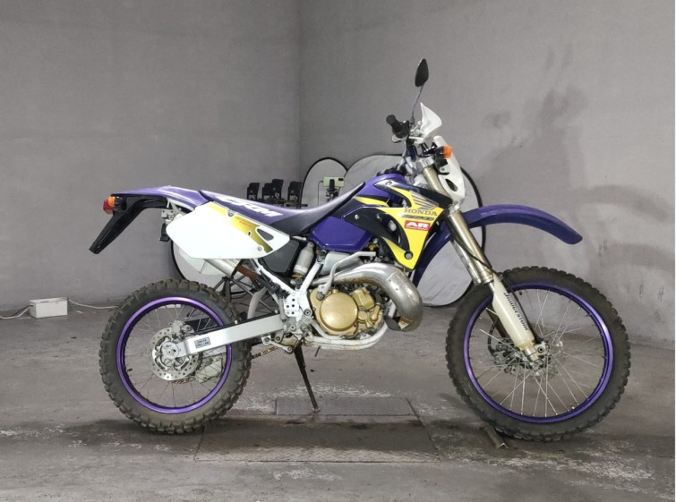 Мотоцикл Honda CRM250AR с пробегом 4188 km