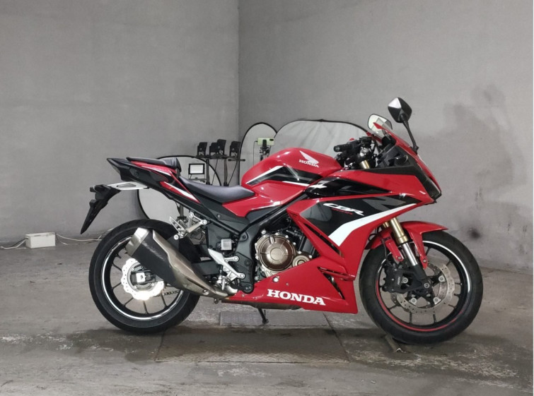 Мотоцикл Honda CBR400R з пробігом 21441 km