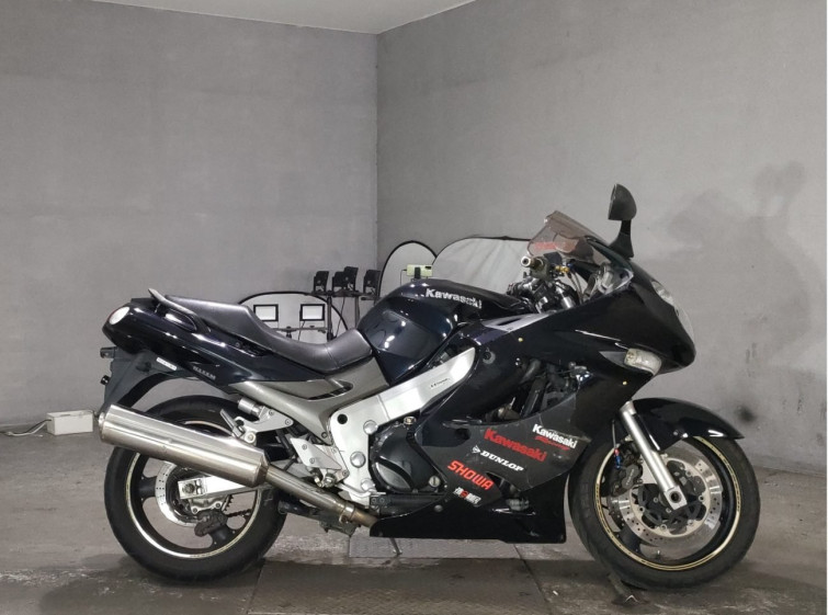 Мотоцикл Kawasaki ZZ-R1200 с пробегом 65151 km