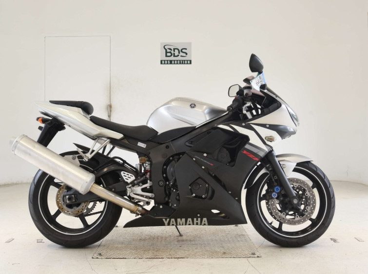 Мотоцикл Yamaha YZF-R6 з пробігом 60100 km