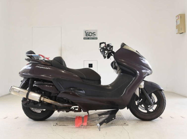 Мотоцикл Yamaha MAJESTY 250 с пробегом 54465 km