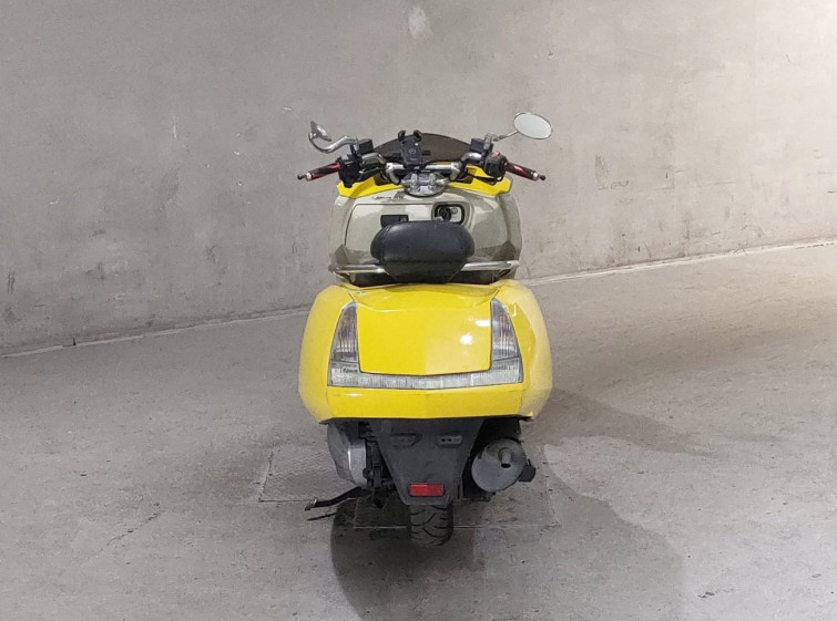 Мотоцикл Yamaha MAXAM250 з пробігом 17619 km