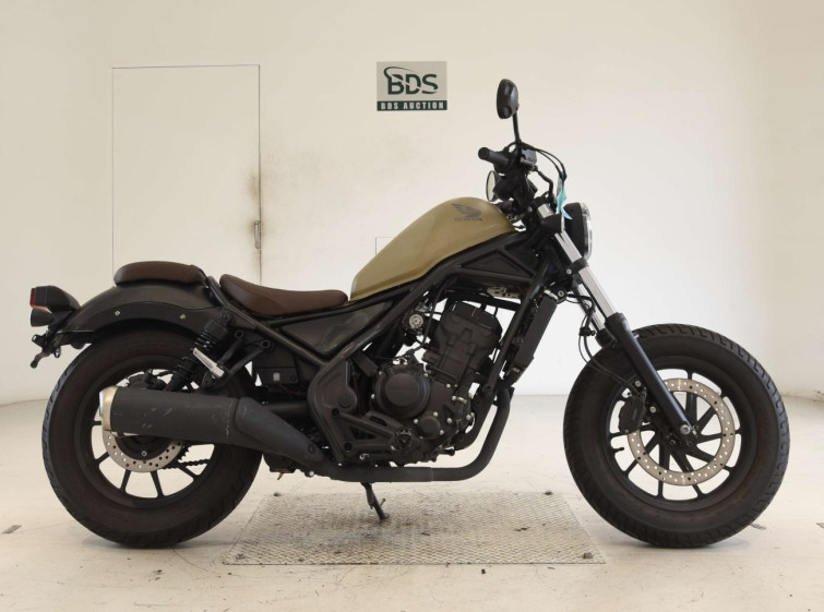 Мотоцикл Honda REBEL CMX250 з пробігом 3984 km
