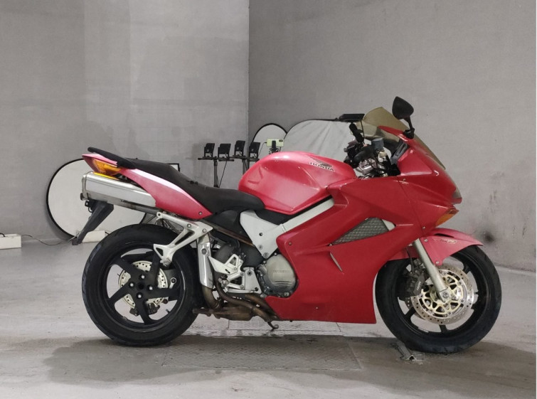 Мотоцикл Honda VFR800F