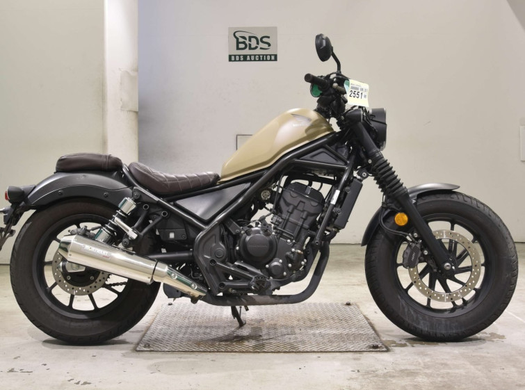 Мотоцикл Honda REBEL CMX250 з пробігом 6717 km