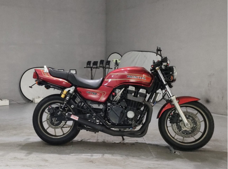 Мотоцикл Honda CB750 с пробегом 33582 km