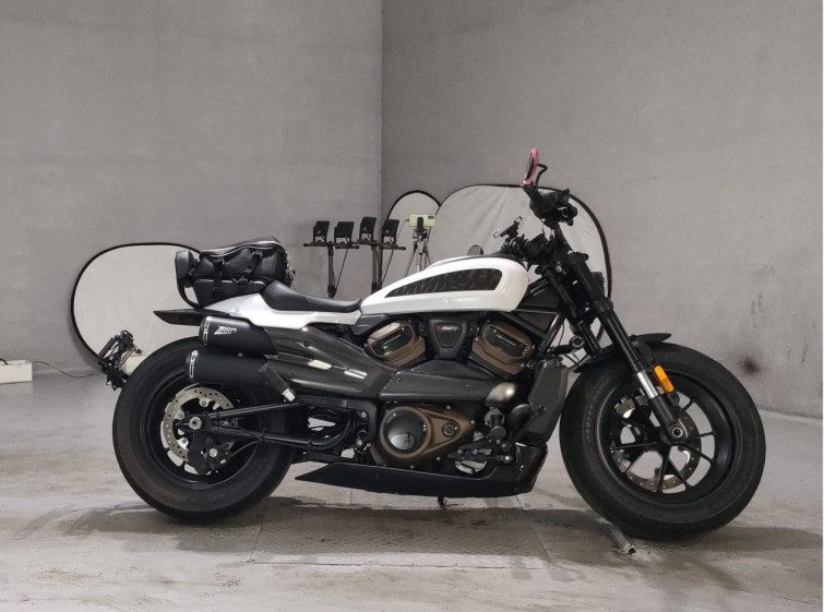 Мотоцикл HD RH1250S з пробігом 14269 km