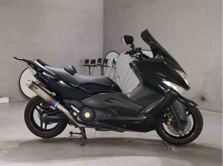 Мотоцикл Yamaha T-MAX500 с пробегом 36143 km