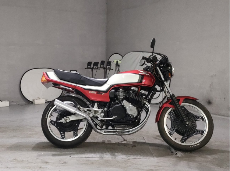 Мотоцикл Honda CBX400F з пробігом 4483 km