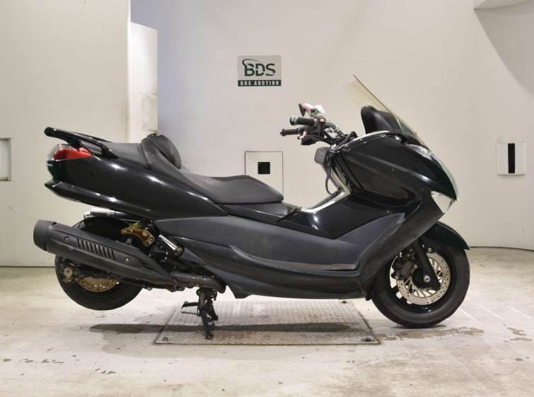 Мотоцикл Yamaha MAJESTY 250