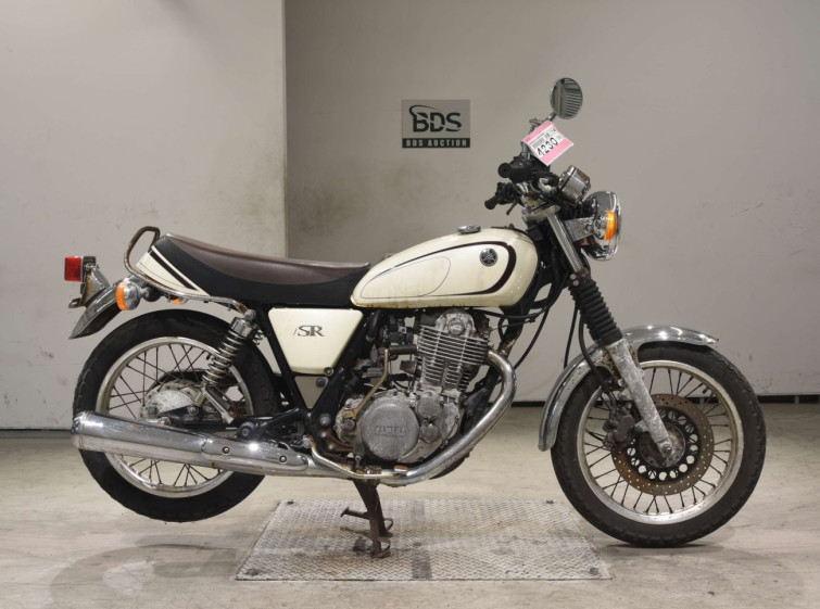 Мотоцикл Yamaha SR400 з пробігом 32137 km