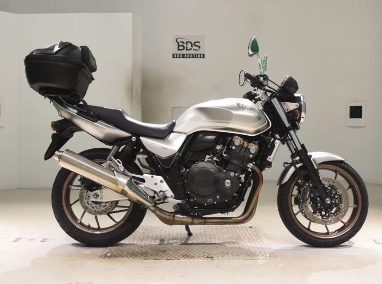 Мотоцикл Honda CB400SF з пробігом 35642 km
