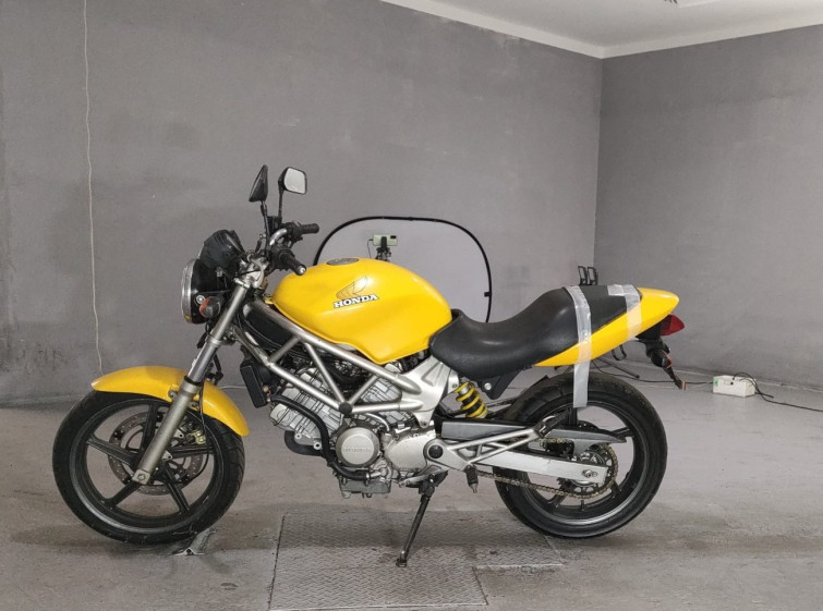 Мотоцикл Honda VTR250 с пробегом 49446 km