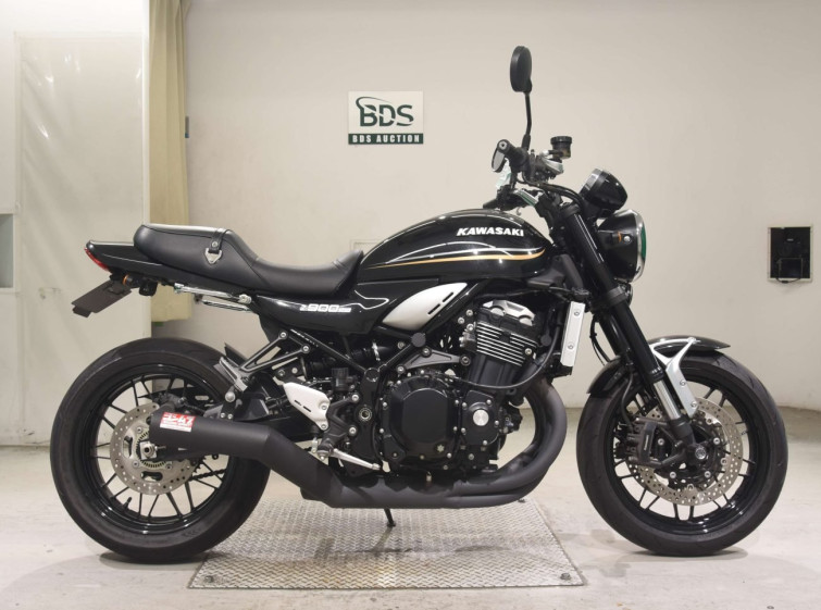 Мотоцикл Kawasaki Z900RS с пробегом 19475 km