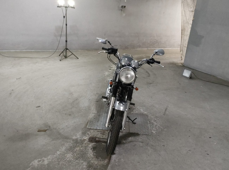 Мотоцикл Yamaha SR400 с пробегом 15380 km